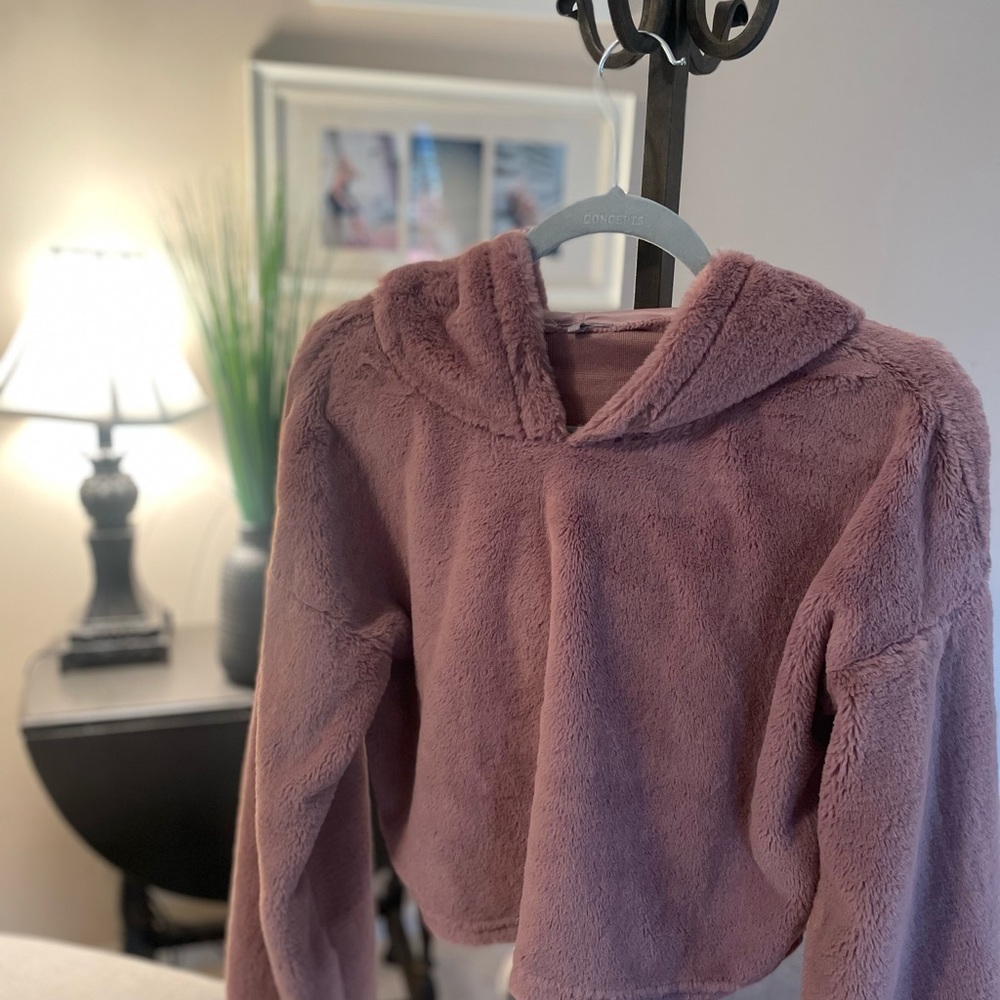 Cropped hoodie